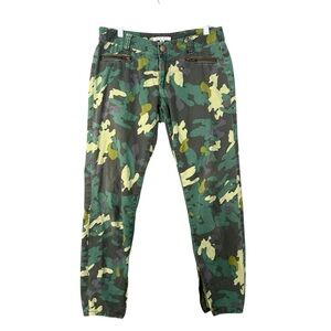 CAbi Camo Low Rise Skinny Ankle Zip Pants Size 0